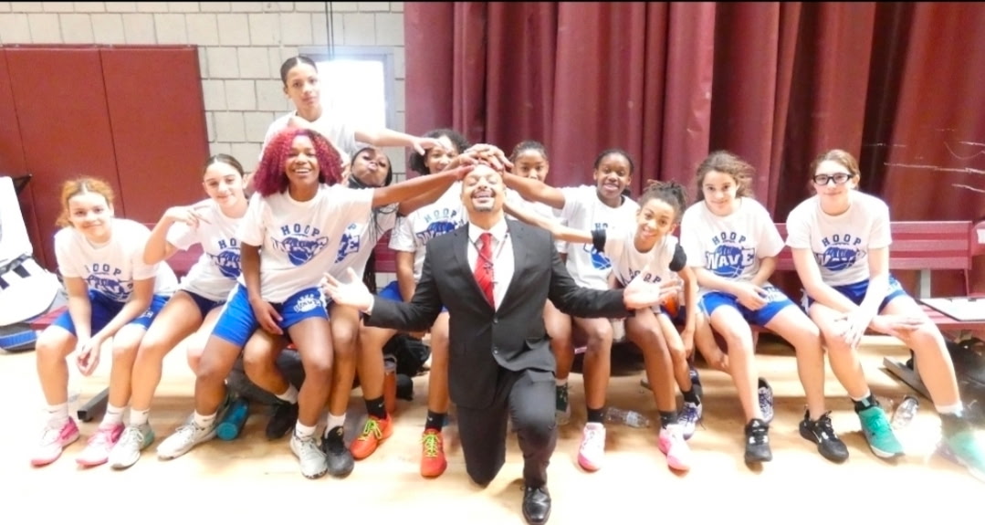 Hoop Wave girls program